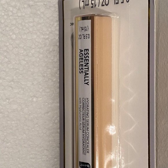 b.pure essentially ageless hydrating serum concealer light medium - Picture 4 of 4